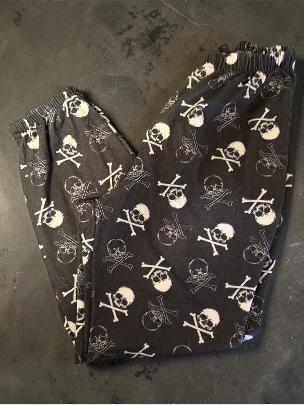 Women’s Black Skull Print Lounge Pants Sz s
